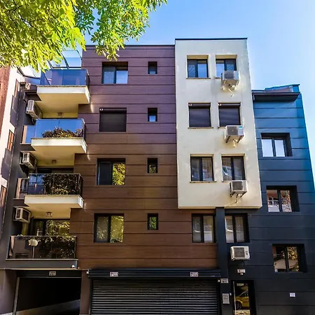 Modern 1bd Flat With A Parking Near The Centre By Flat Mаnager *