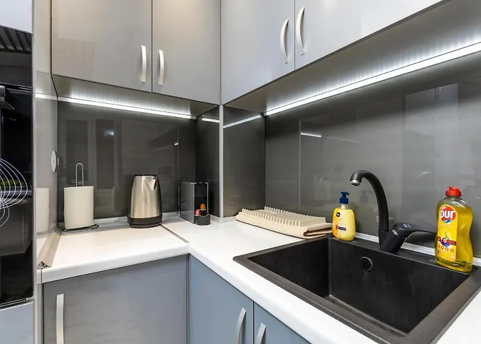 Apartment Modern 1bd Flat With A Parking Near The Centre By Flat Mаnager Plovdiv