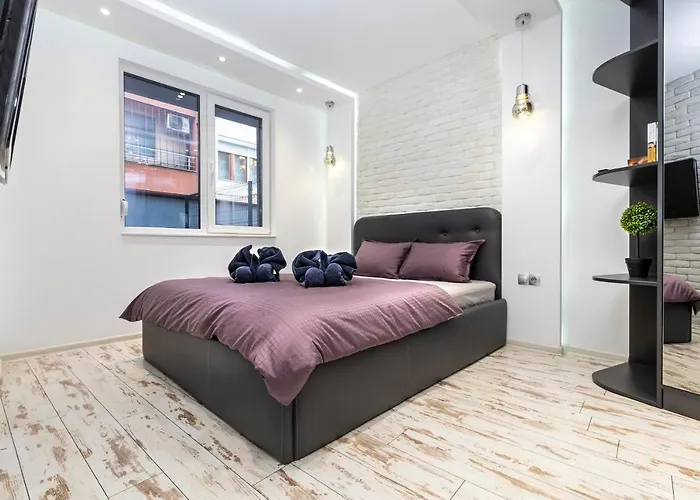 Modern 1bd Flat With A Parking Near The Centre By Flat Mаnager Apartment