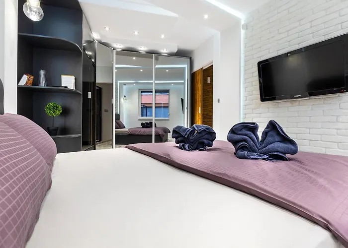 Apartment Modern 1bd Flat With A Parking Near The Centre By Flat Mаnager Plovdiv